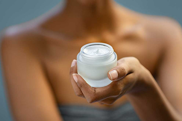 Preparar la piel para el sol: hidratación